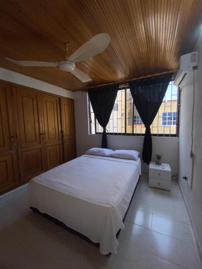 Habitaciones Cerca Al Aeropuerto 2 Картахена Экстерьер фото